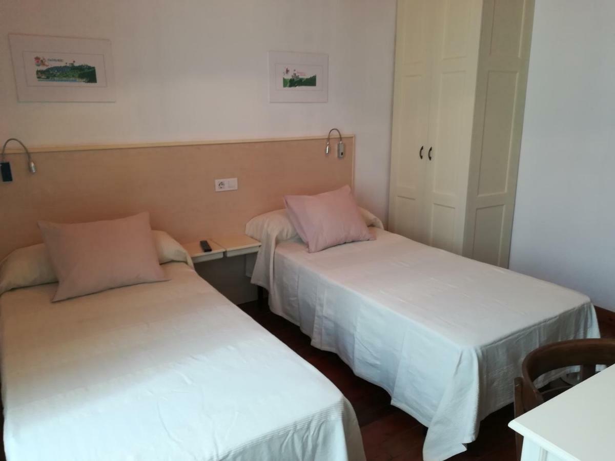 Casa Simon Hotel ตริอากาสเตลา ภายนอก รูปภาพ