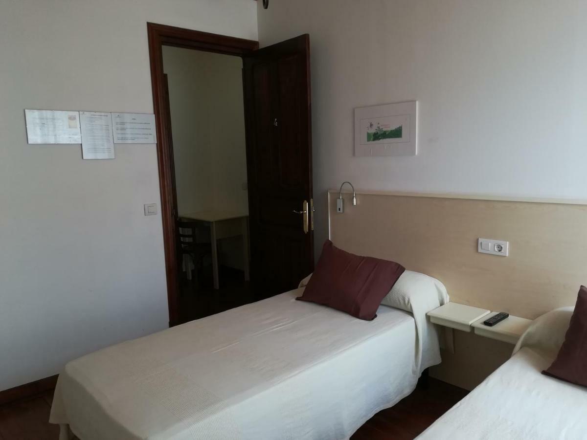 Casa Simon Hotel ตริอากาสเตลา ภายนอก รูปภาพ