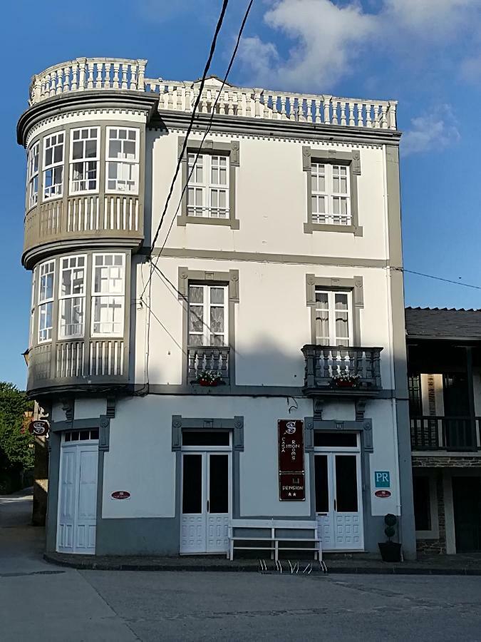 Casa Simon Hotel ตริอากาสเตลา ภายนอก รูปภาพ
